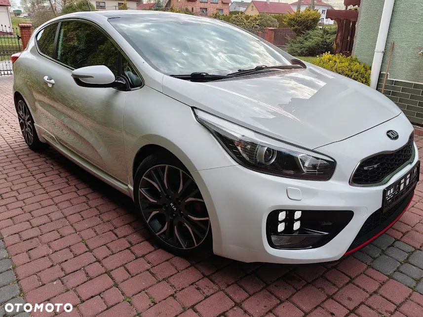 Kia Ceed 1.6 T-GDI GT - 2