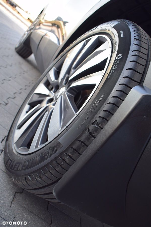 Peugeot 3008 PureTech 130 Stop & Start GPF EAT8 Allure - 32