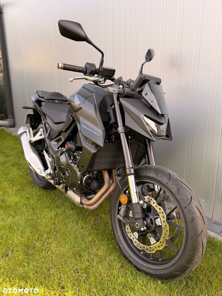 Honda Hornet - 4