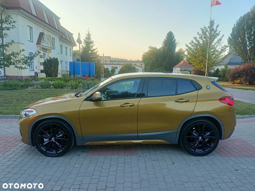 BMW X2 xDrive20i Advantage Plus - 4