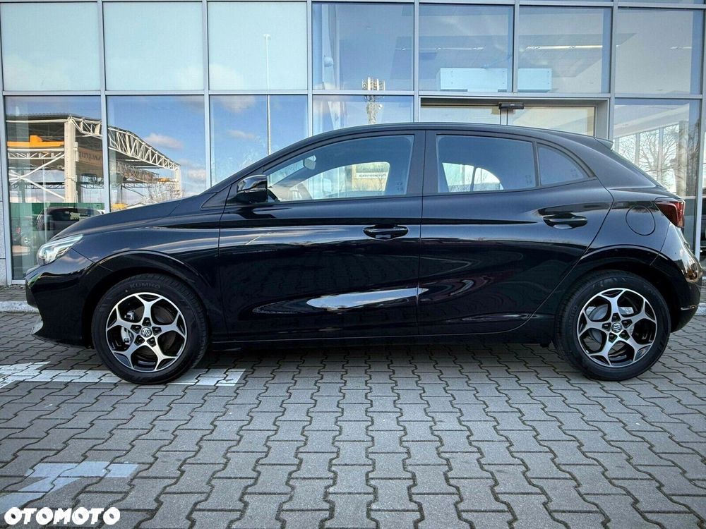 MG MG3 - 3