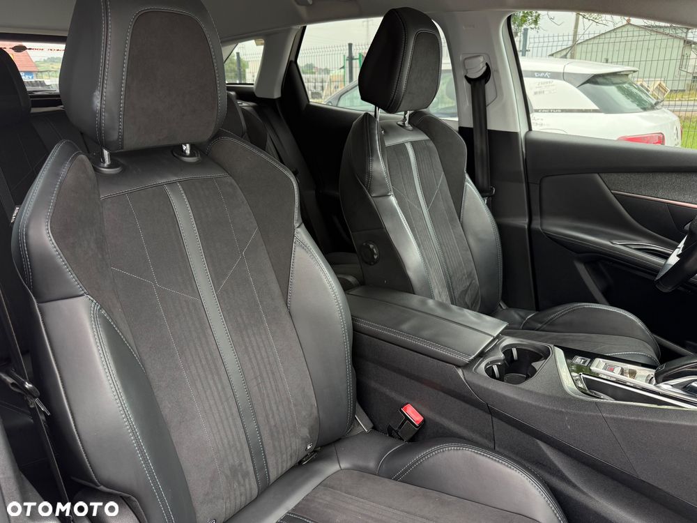 Peugeot 3008 - 12