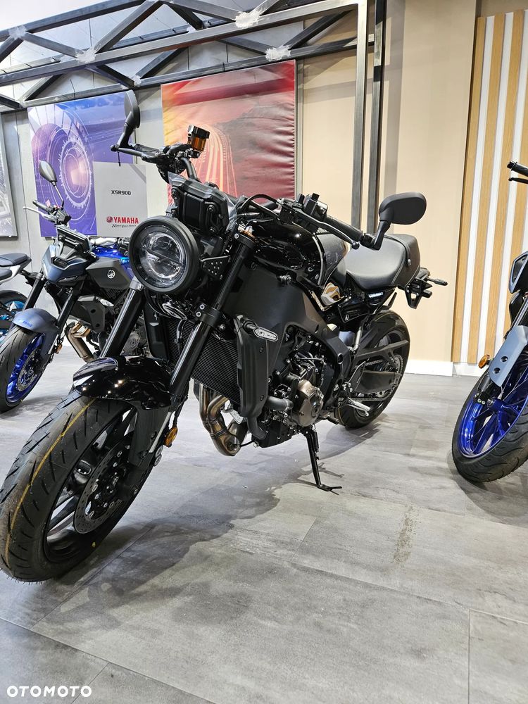 Yamaha XSR - 17