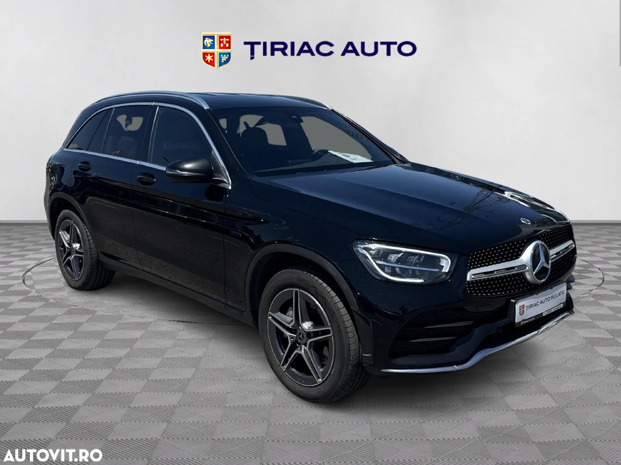 Mercedes-Benz GLC 300 de 4Matic 9G-TRONIC AMG Line - 7