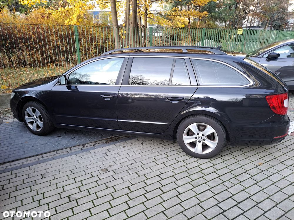 Skoda Superb 1.6 TDI GreenLine - 4
