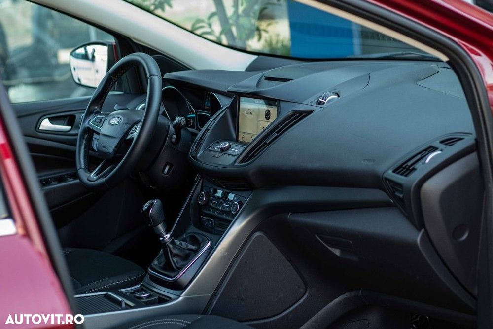 Ford Kuga 2.0 TDCi 4WD Trend - 13