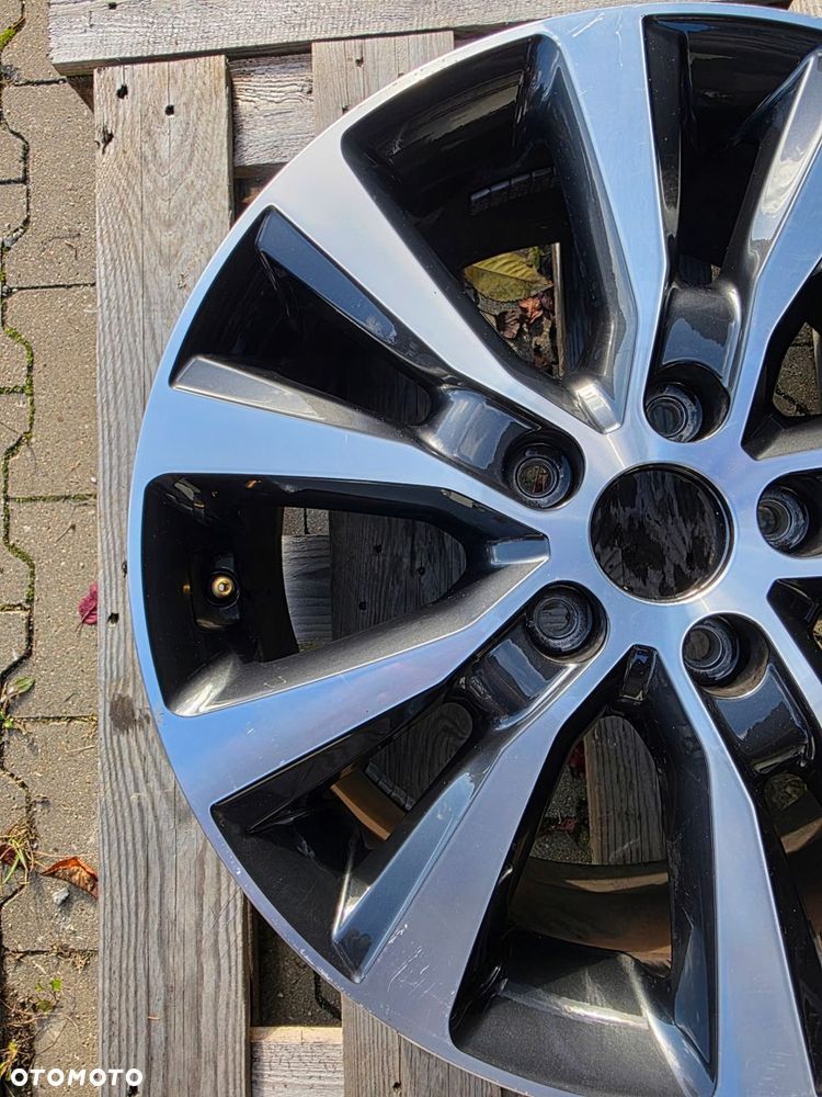 felga aluminiowa hyundai oe ix35 7.0" x 17" 5x114.3 et -53 - 3