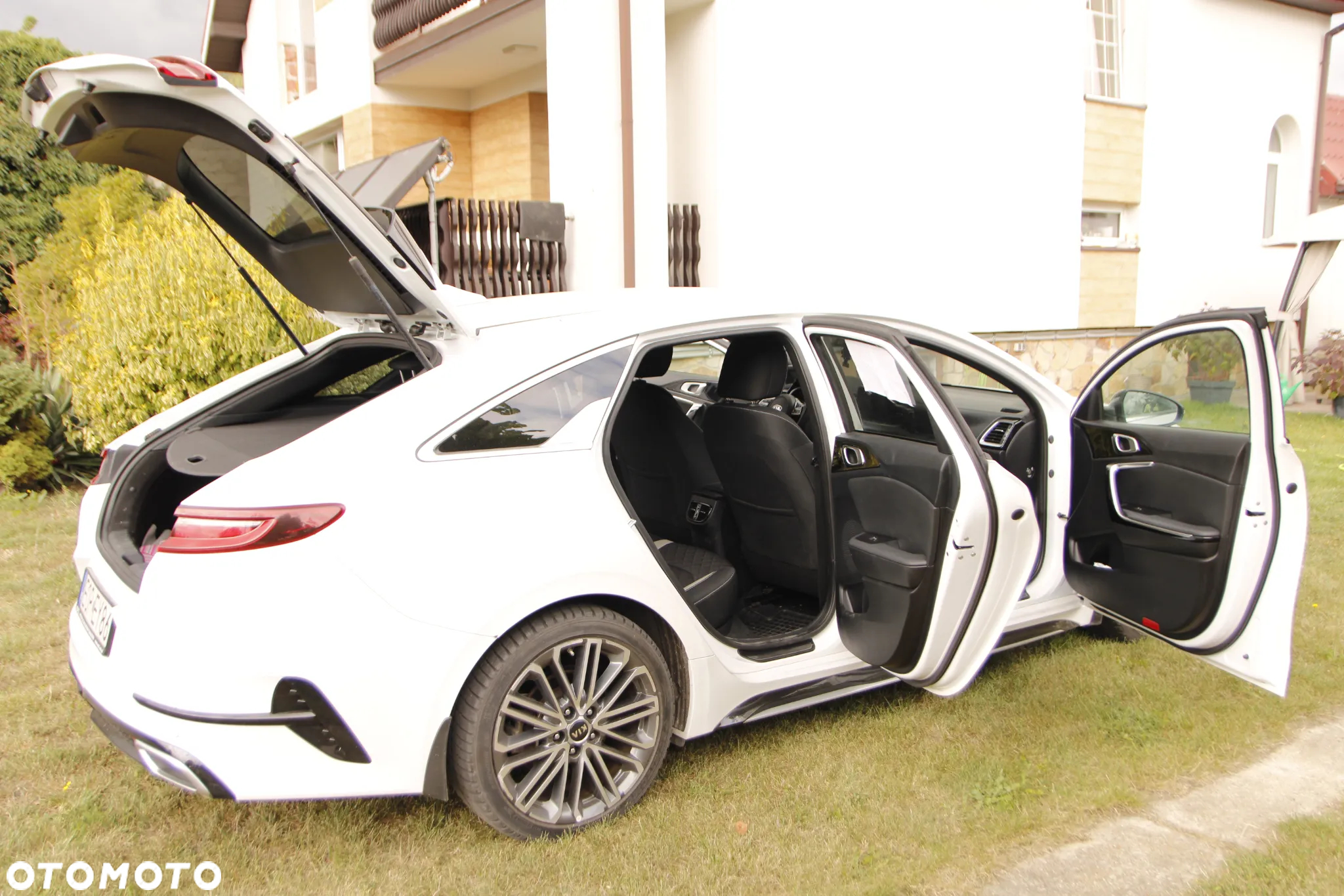 Kia ProCeed 1.4 T-GDI GT Line DCT - 16