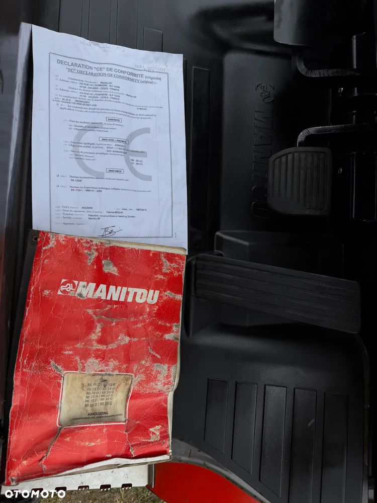 Manitou MI25D Wózek Widłowy 2,5 tony. Posuw Hydrauliczny. tylko 2500mtg. Maszt triplex. Wolny skok! Wysokość Podnoszenia 5 metrów. Jak nowy z Salonu. Pochodzi z Norweskiego Gospodarstwa! Aktualne przeglądy DEKRA i serwisy!  Silnik Yanmar. Małe gabarety bardzo zwrotna maszyna! Zero luzów wycieków i zniszczeń. OKAZJA. Pełny ORYGINAŁ! Rok Prod. 2014. Oświetlenie. OKAZJA - 22