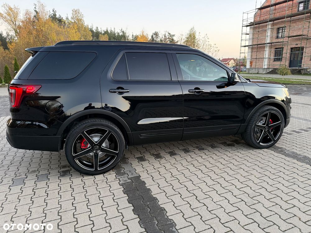 Ford Explorer - 7