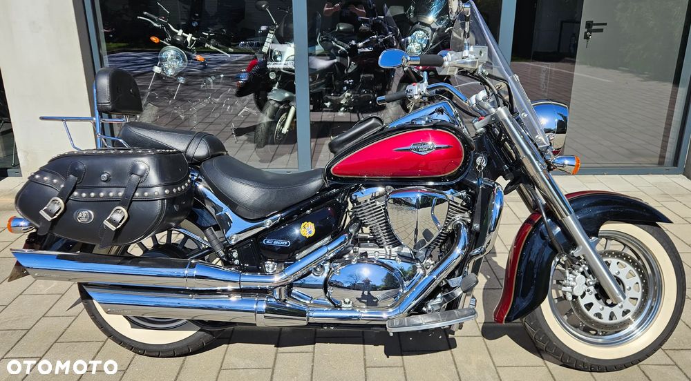 Suzuki Intruder - 21