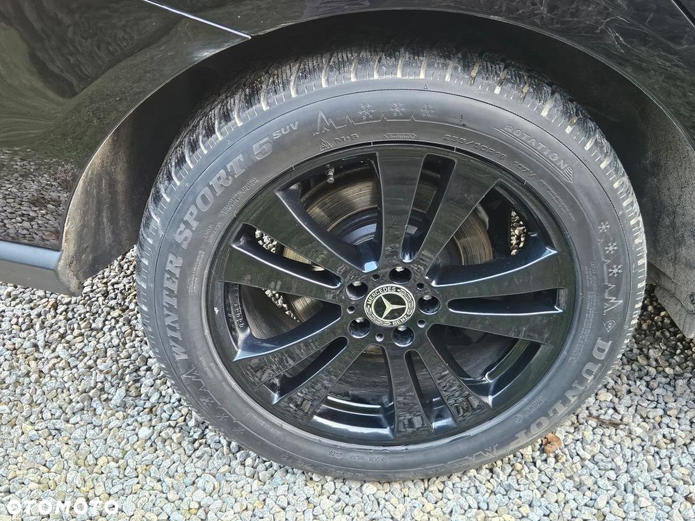 Mercedes-Benz ML - 14