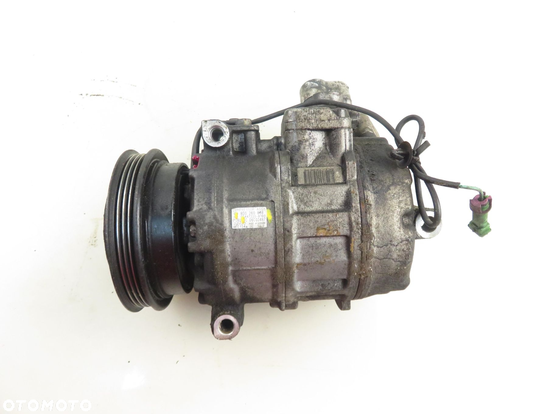 KOMPRESOR KLIMATYZACJI VW PASSAT B5 1.9 TDI 4472208180 8D0260808 - 4