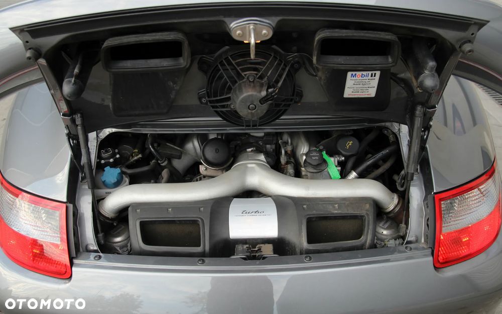 Porsche 911 - 37