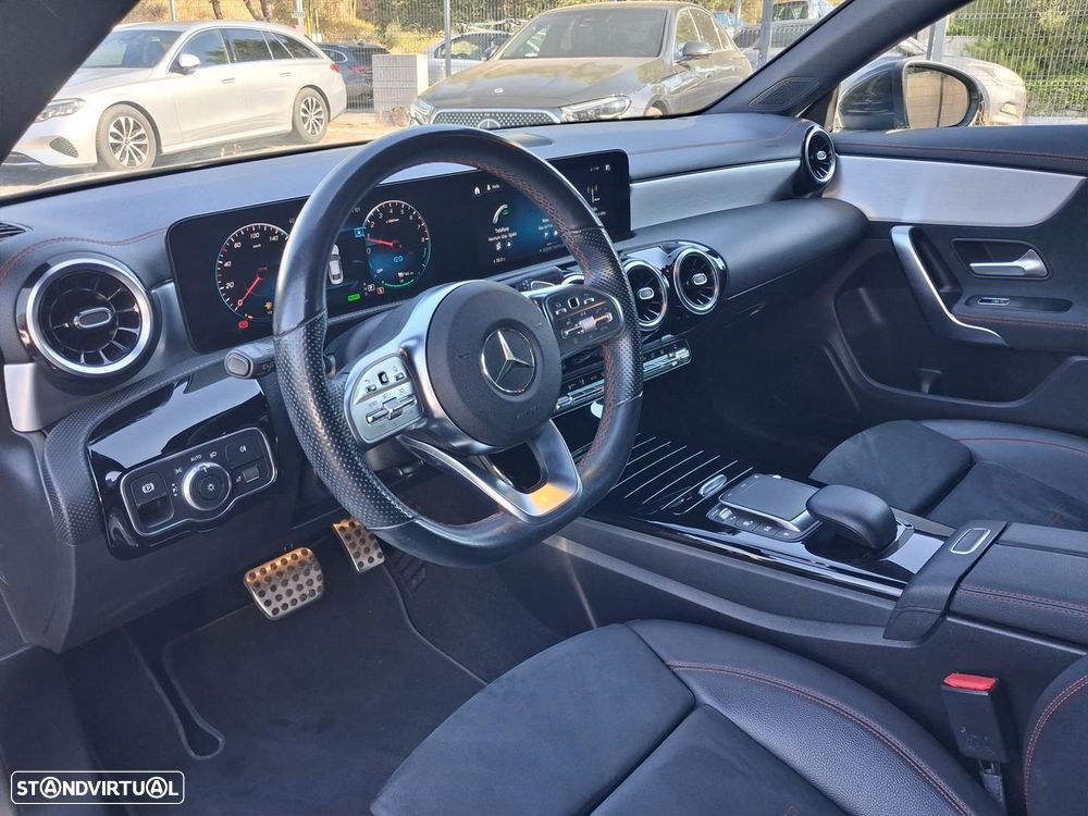 Mercedes-Benz CLA 250 e 8G-DCT AMG Line - 10