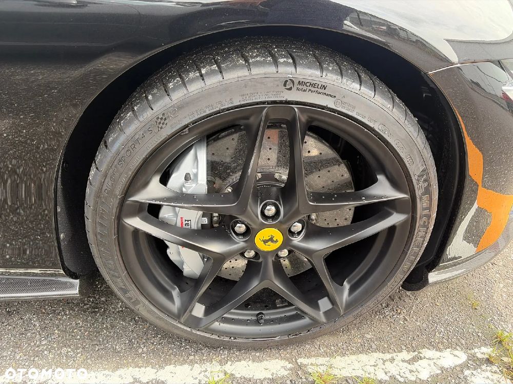 Ferrari Roma - 9