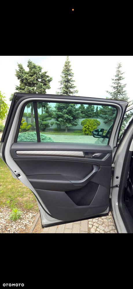 Skoda Kodiaq 2.0 TDI 4x4 DSG Tour - 9