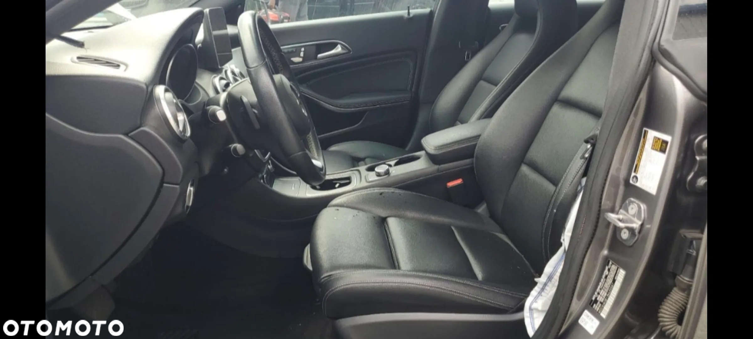 Mercedes-Benz CLA 250 4-Matic AMG Line 7G-DCT - 7