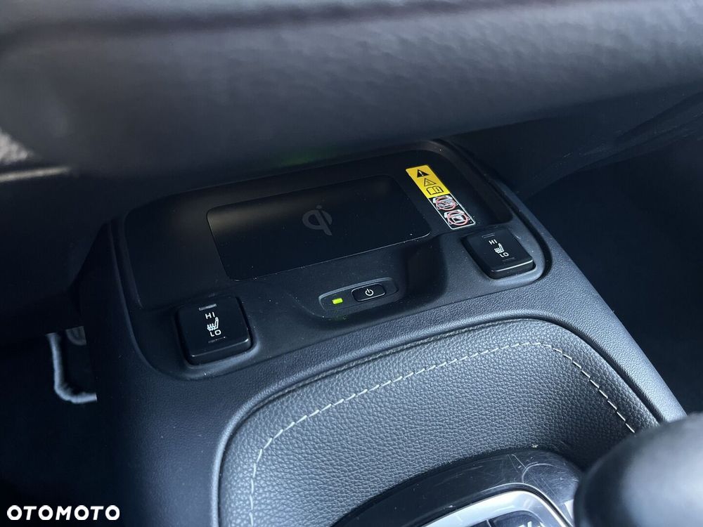 Toyota Corolla 1.8 Hybrid Style - 18