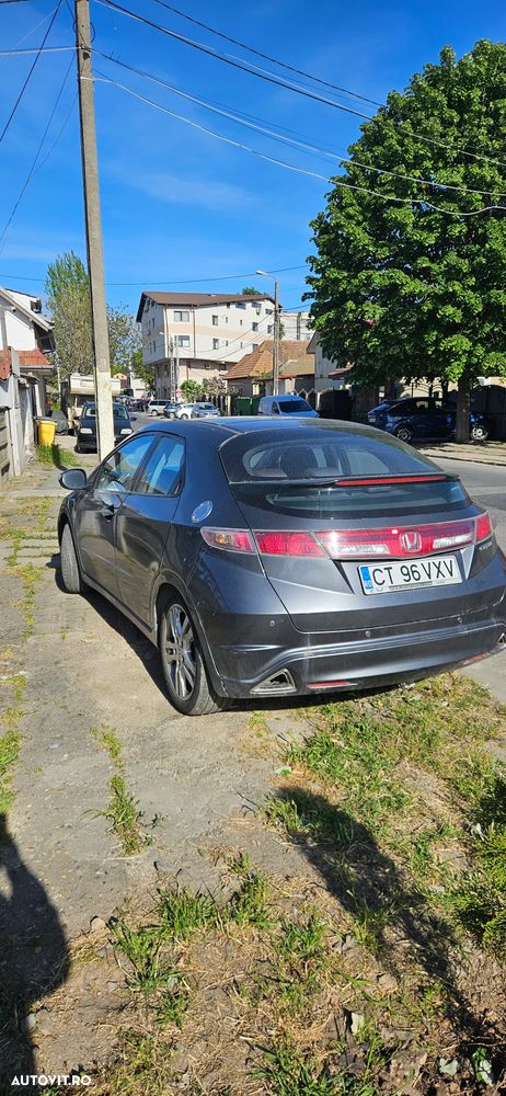 Honda Civic 1.8 SOHC i-VTEC MT Executive - 7