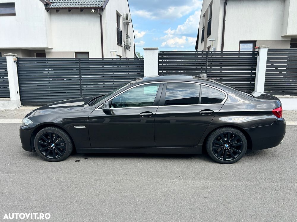 BMW Seria 5 520d xDrive - 5