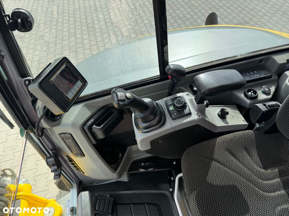 Wacker Neuson EZ36 - 16