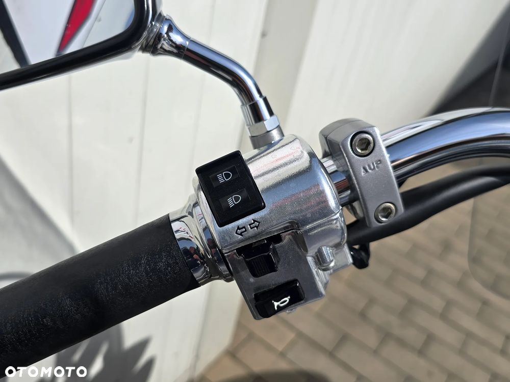 Honda VTX - 9