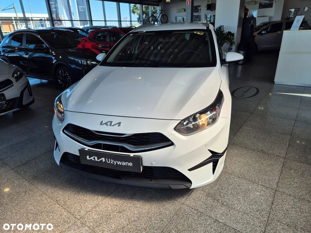 Kia Ceed 1.5 T-GDI M - 1