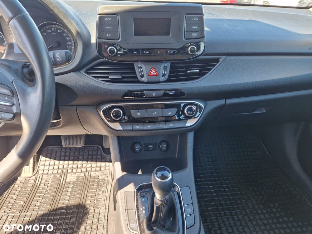 Hyundai i30 1.0 T-GDI Modern DCT - 13