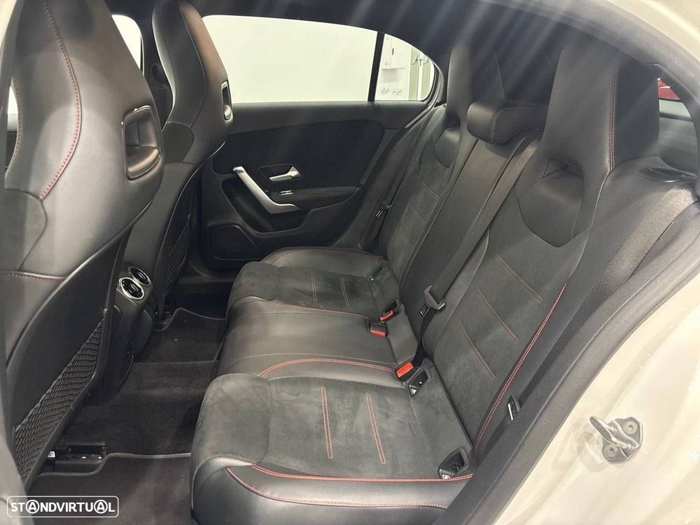 Mercedes-Benz A 160 AMG Line - 10
