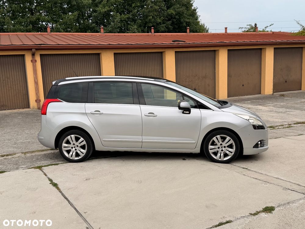 Peugeot 5008 1.6 HDi Premium - 3