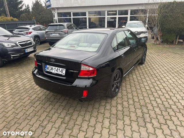 Subaru Legacy 2.0RC - 4