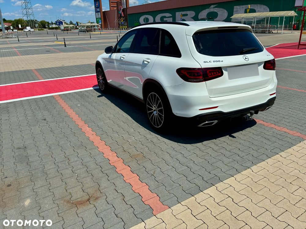Mercedes-Benz GLC 200 d 4-Matic Business Edition - 6