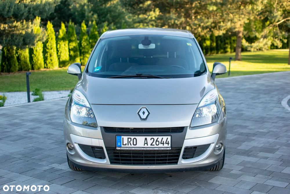 Renault Scenic - 11