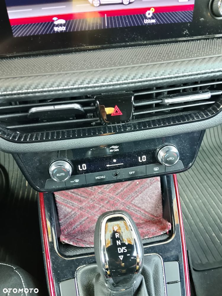 Skoda Fabia 1.5 TSI Monte Carlo DSG - 6