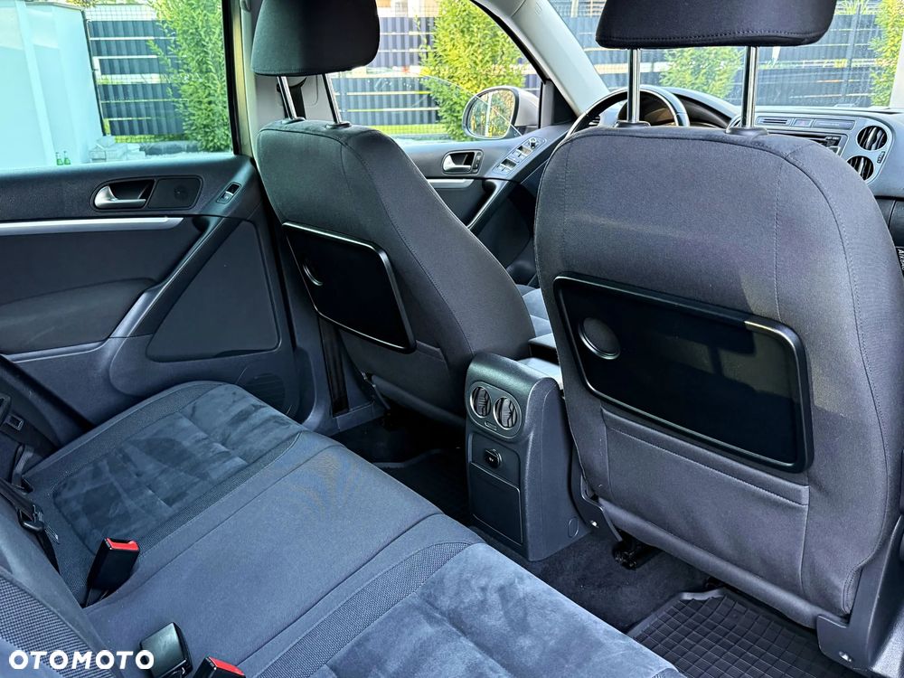 Volkswagen Tiguan - 22