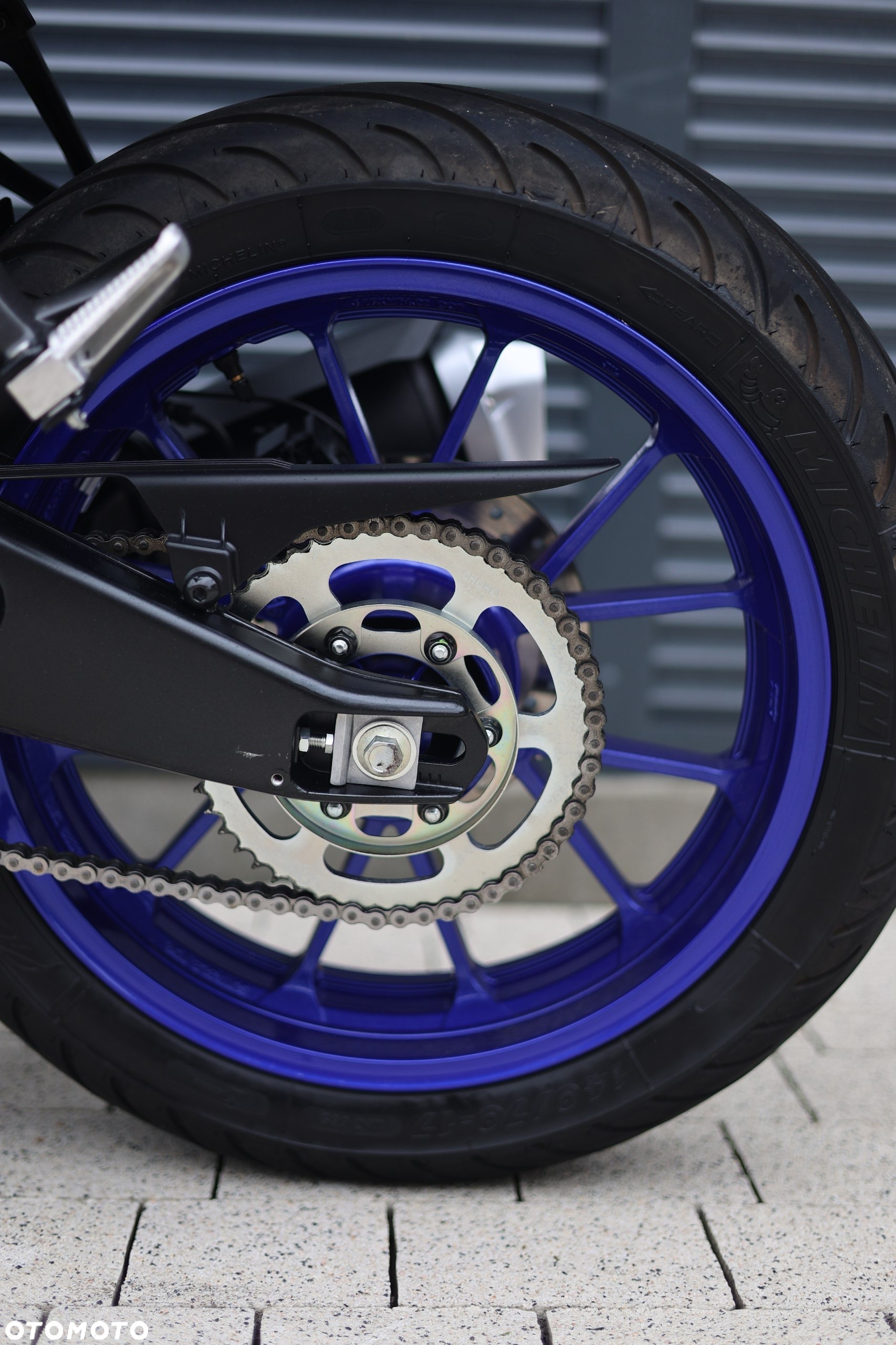 Yamaha YZF - 16