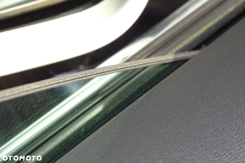 Volvo V60 T6 AWD Recharge Geartronic Inscription - 18