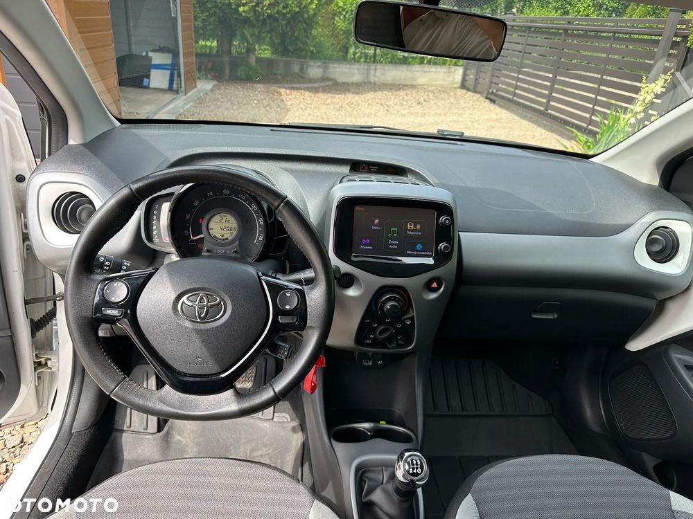 Toyota Aygo 1.0 VVT-i Color Edition - 12