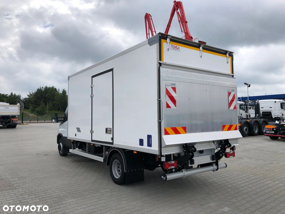 Iveco DAILY 70C18H izoterma winda 750 kg - 7