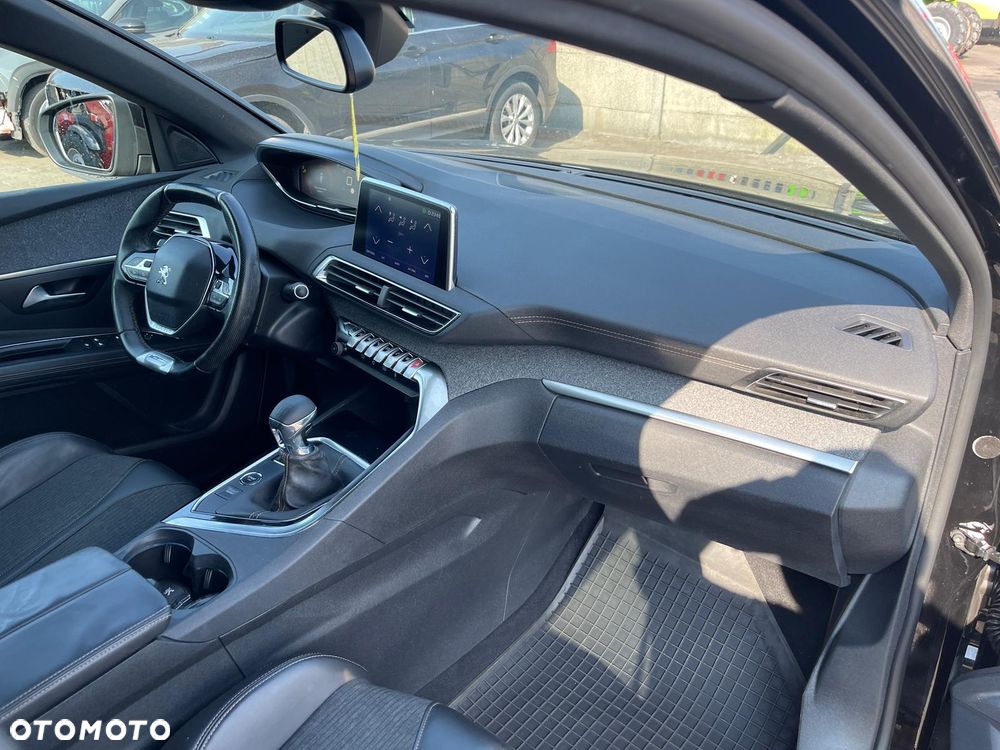 Peugeot 3008 1.2 PureTech Allure - 10
