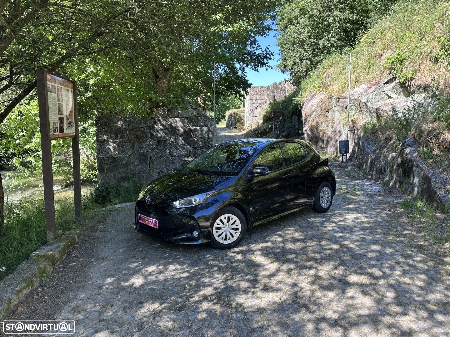 Toyota Yaris 1.5 HDF GR Sport - 28