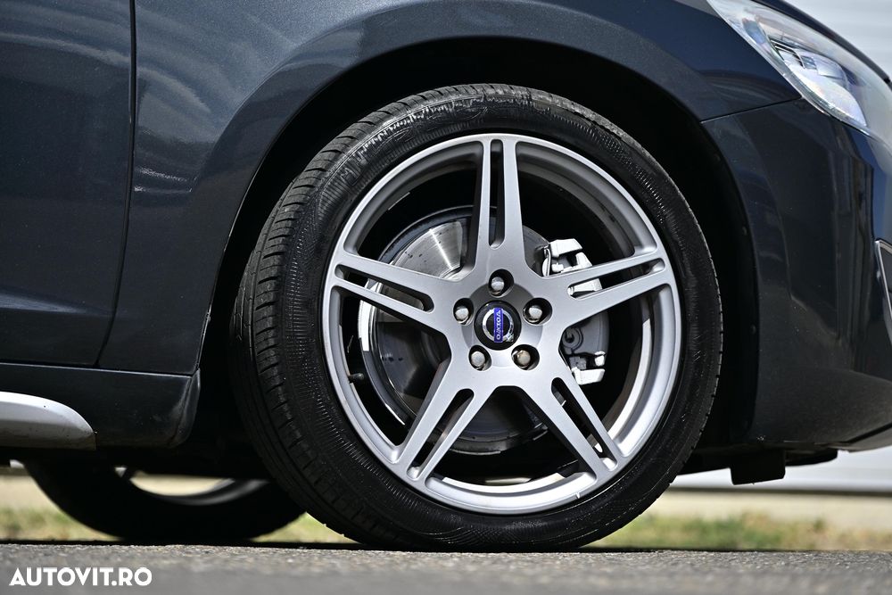 Volvo S60 D3 Geartronic R-Design - 20
