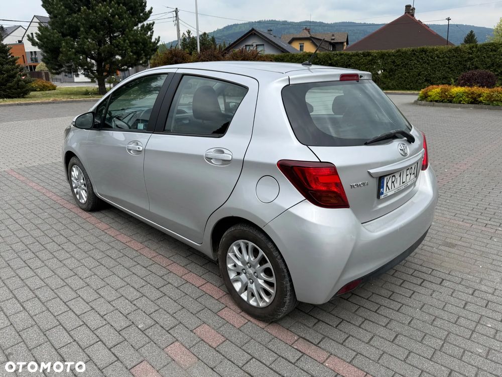 Toyota Yaris 1.33 Active EU6 - 6