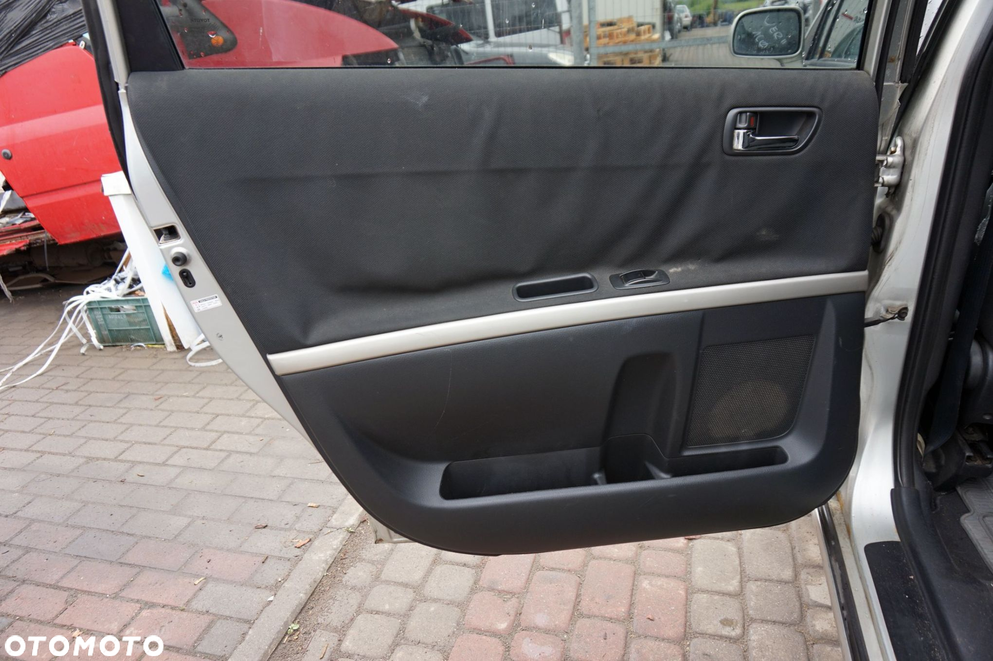 DRZWI TYLNE LEWE COROLLA VERSO II E12 1C0  SREBRNY TOYOTA 2004-2009 - 7