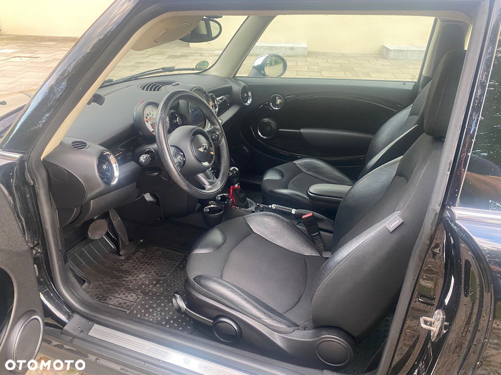 MINI Clubman Cooper D - 6