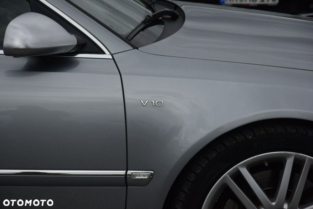 Audi S8 - 16