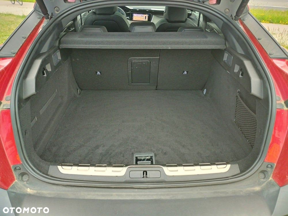 Peugeot 408 - 7