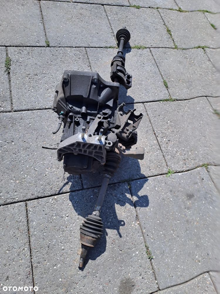 Fiat Linea 1.4 T.Jet 120KM skrzynia biegów z półosiami - 1