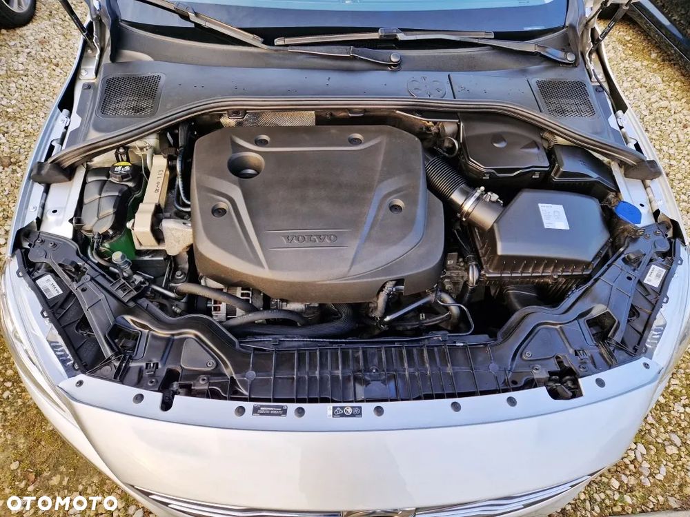 Volvo S60 D2 Drive-E Momentum - 40